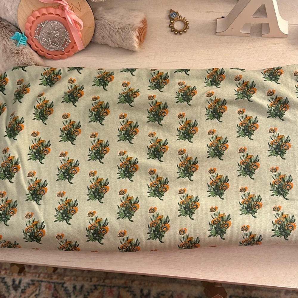Kate Quinn Double Layer blanket